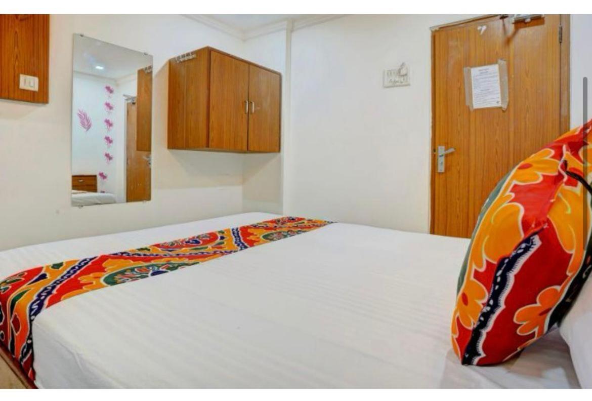 Hotel Super Mumbai Dış mekan fotoğraf
